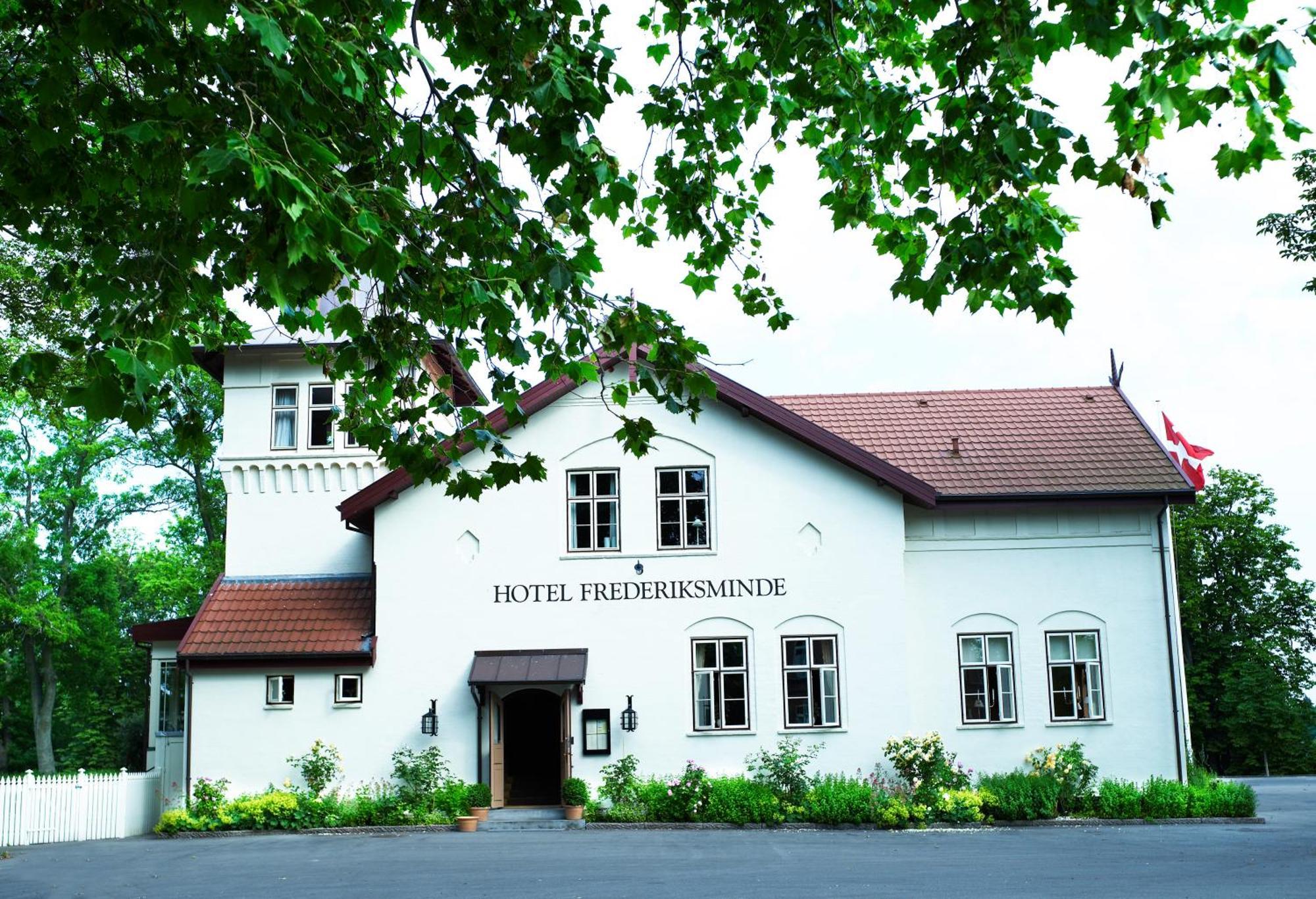 Hotel Frederiksminde Praesto Exterior photo